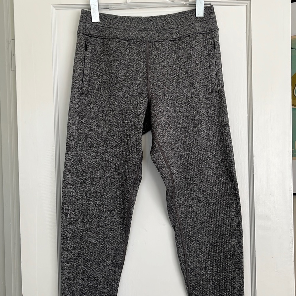 Lululemon waffle knit jogger sweatpants/leggings - heathered grey - size 6
